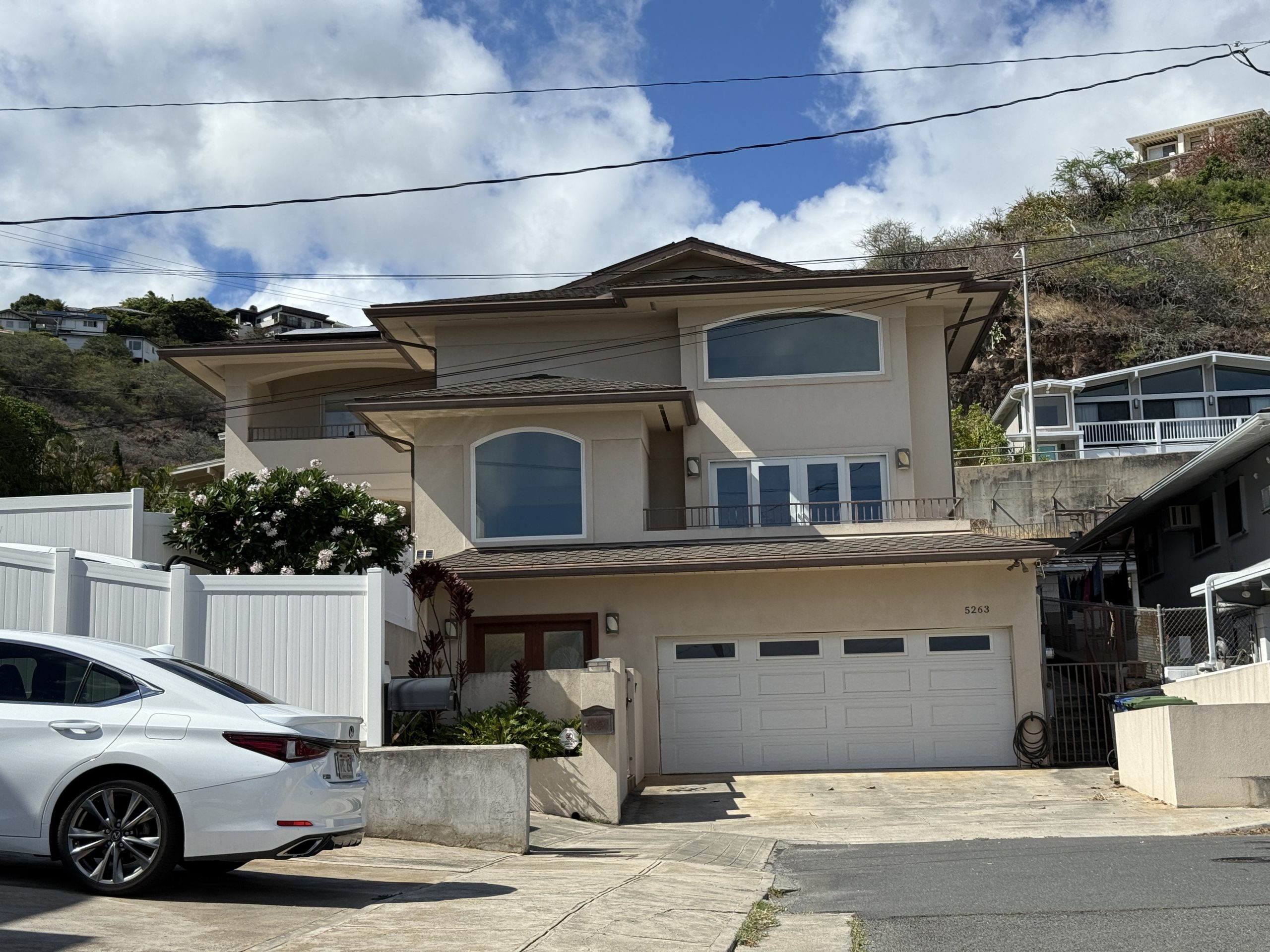 property-img