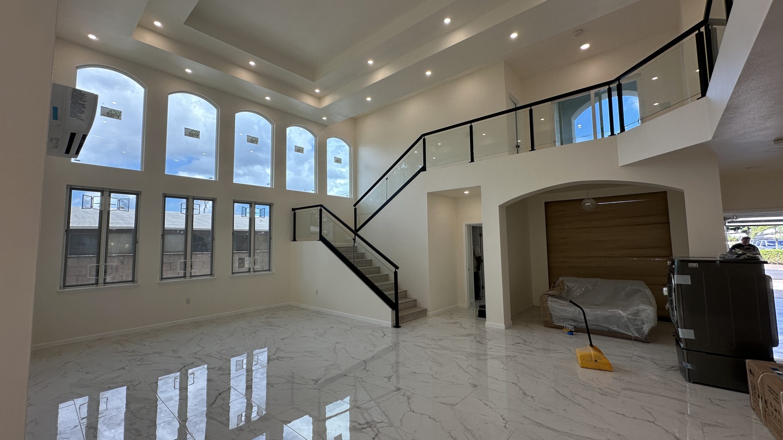 property-img