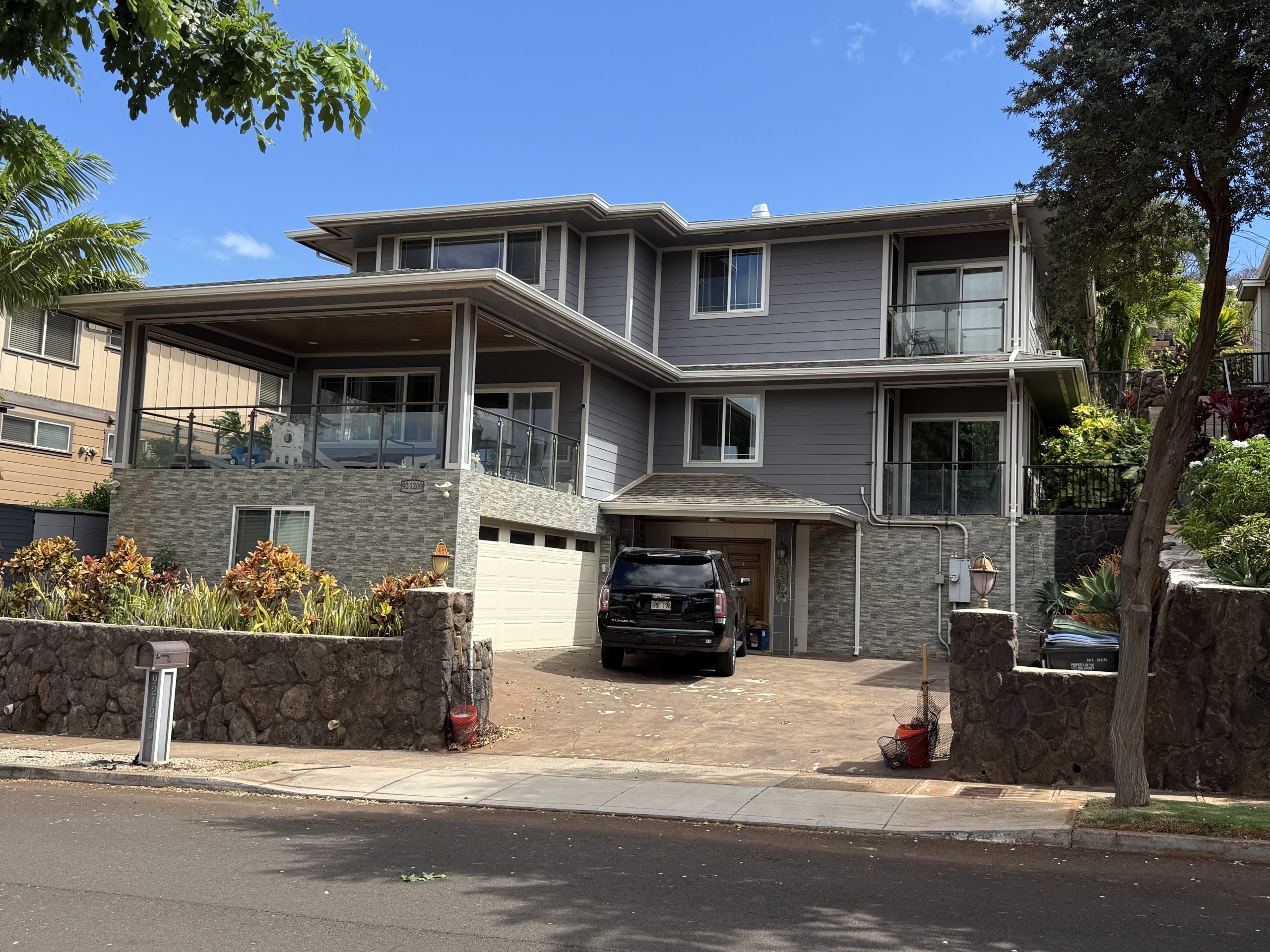 Pueonani Makakilo new home