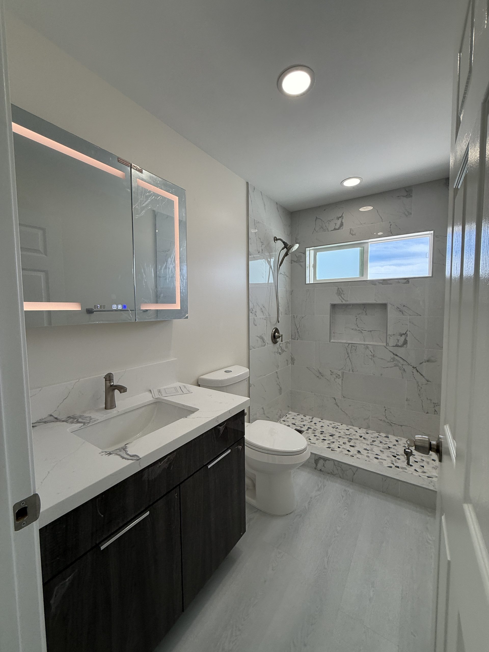 property-img
